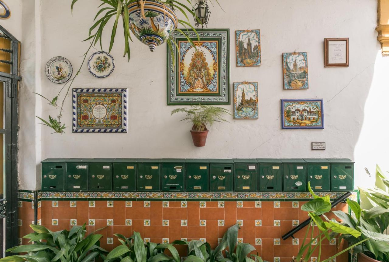 La Casa Del Alfarero Apartment Sevilla Bagian luar foto