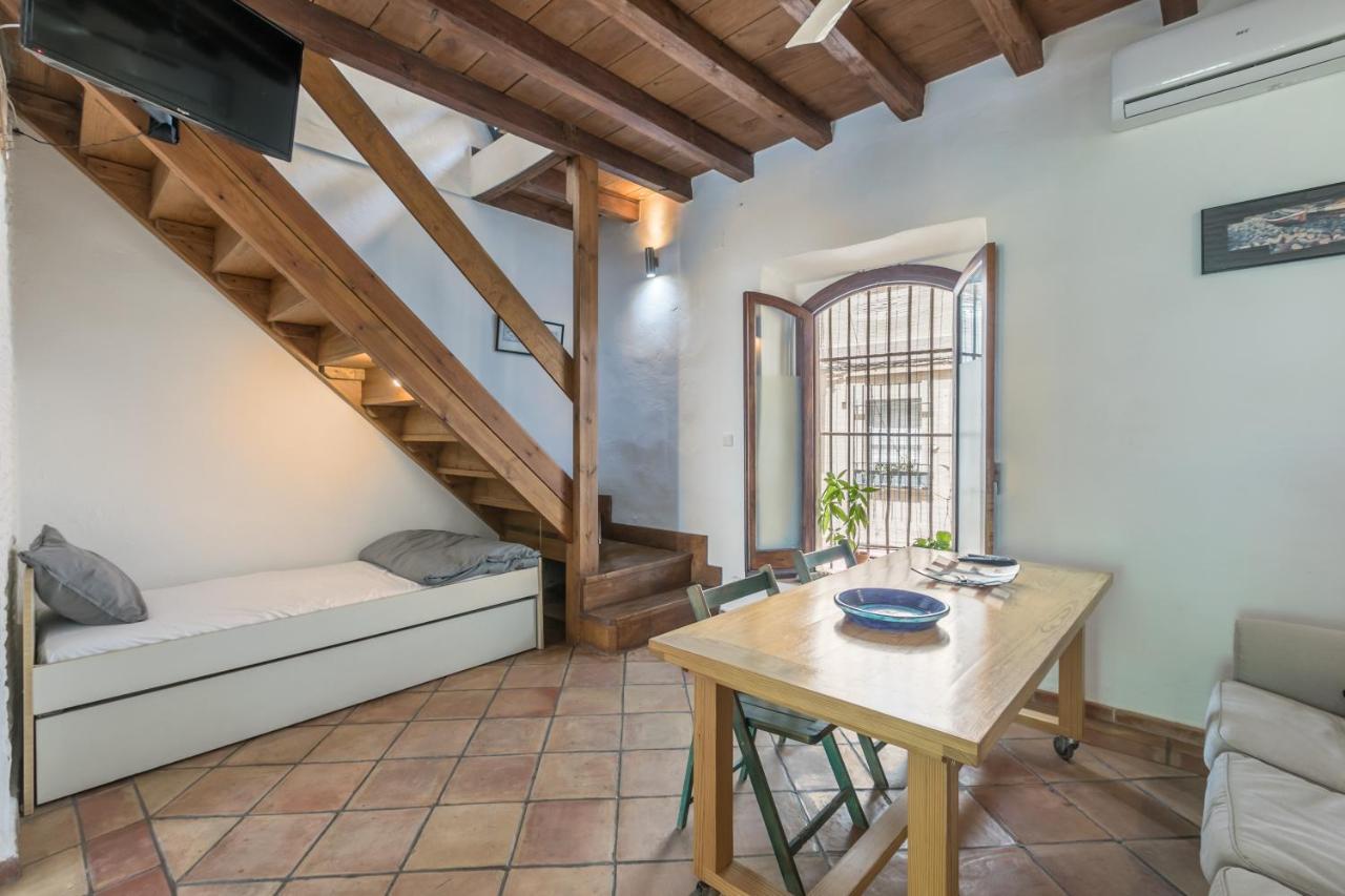 La Casa Del Alfarero Apartment Sevilla Bagian luar foto